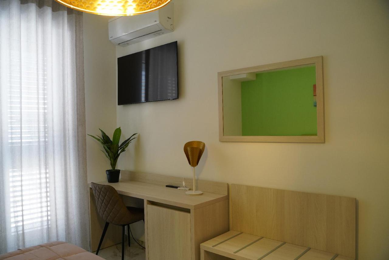 Double Room Private Bathroom