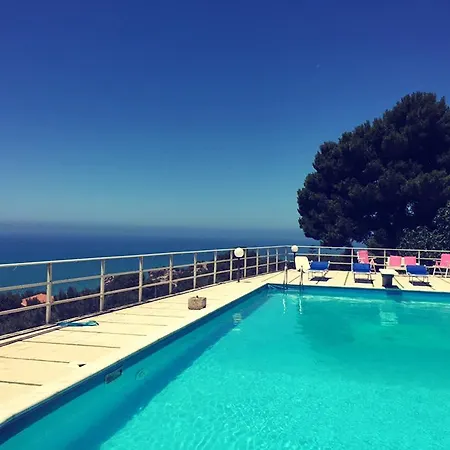 B&B Villa Franco Licata D'Andrea-2